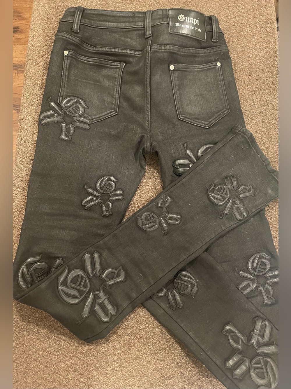Source Unknown Black guapi stack Skinny Jeans with Raised Embroidery